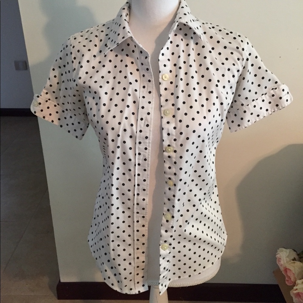 Banana Republic White Button-Down Shirt with Navy Polka Dots